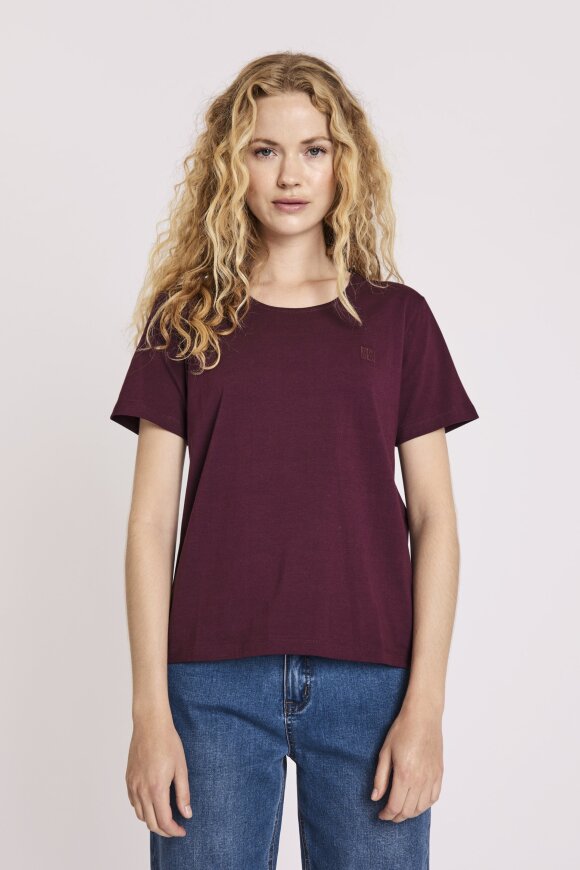 Claire - Alanis - T-skjorte